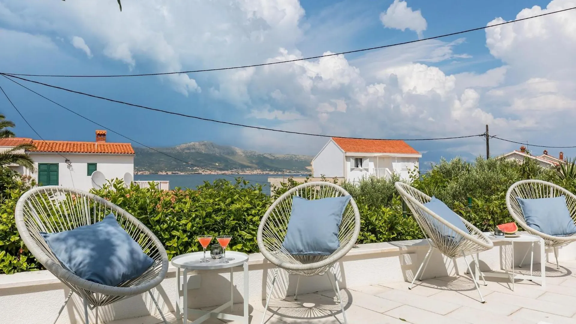 Sea View Apartment In Slatine With Terrace Traù 0*,